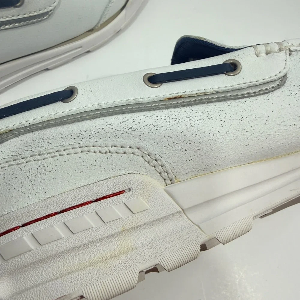 Phat Farm Boat Shoes Mens 10 White Fair Slip On Moc Toe Crest Logo Casual